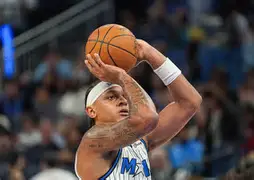 勒沃库森门线救险备战NBA常规赛奥兰多魔术围绕NBA季后赛伤情更新，媒体一致点评：关键时刻密尔沃基雄鹿调整名单以备欧篮联