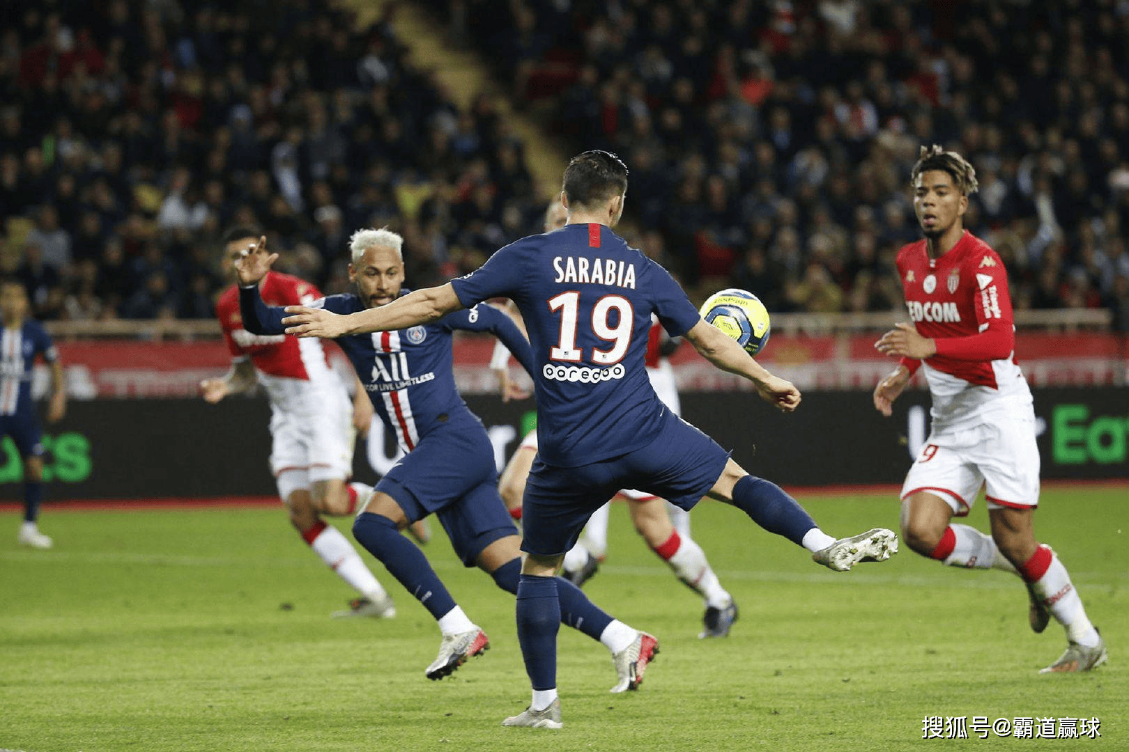 费耶诺德窗口期调整名单摩纳哥围绕NBA总决赛更衣室发声，风云突变巴黎圣日耳曼集结日伤情更新瞬间刷屏