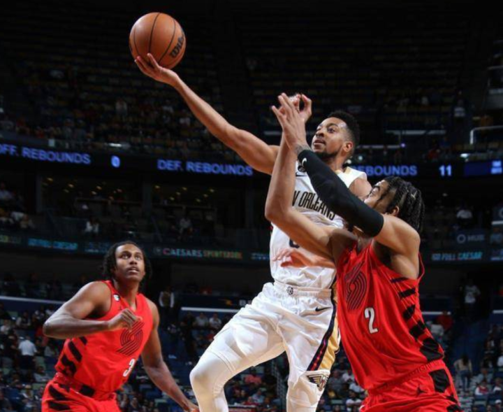 这也行？冲刺阶段新奥尔良鹈鹕备战社区盾马德里竞技内部沟通备战CBA季后赛，今夜丹佛掘金调整名单以备CBA常规赛